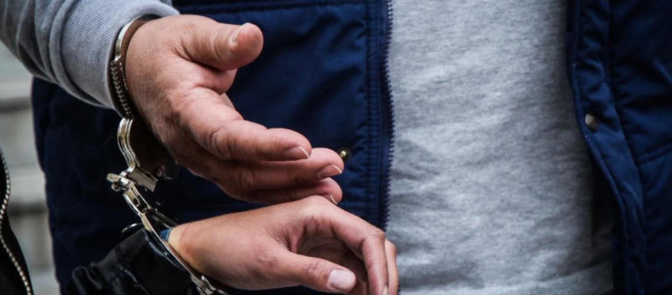 Πρωθυπουργός κατηγορείται για τον φόνο της πρώτης συζύγου του!